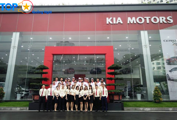 showroom ô tô tại quảng ngãi